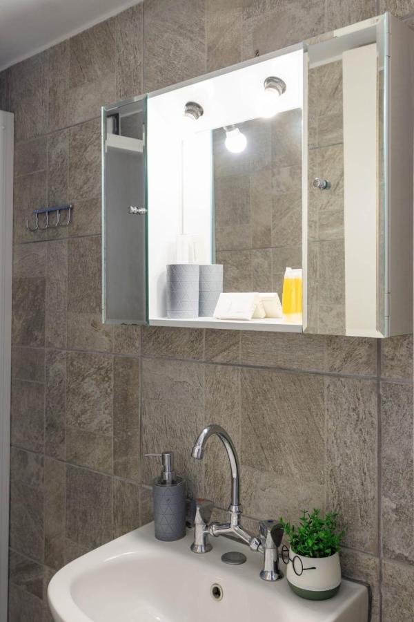 אתונה Aiolos Koukaki Center Apartment מראה חיצוני תמונה